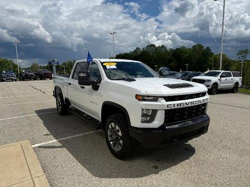2022 Chevrolet Silverado 2500 CUSTOM