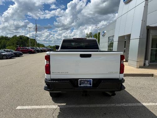 2022 Chevrolet Silverado 2500 CUSTOM