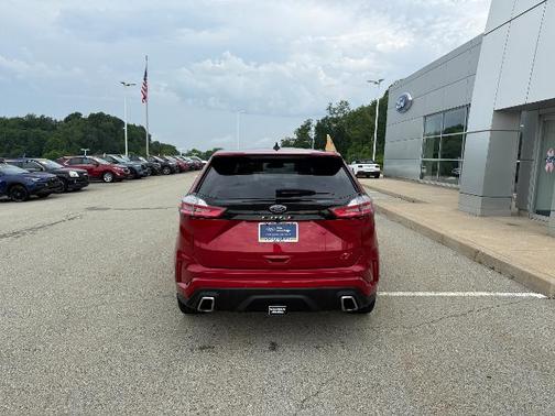 2024 Ford Edge ST