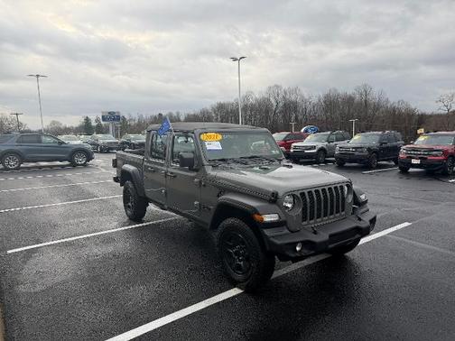 2021 Jeep Gladiator SPORT
