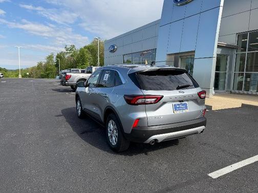 ICONIC SILVER METALLIC 2024 Ford Escape ACTIVE