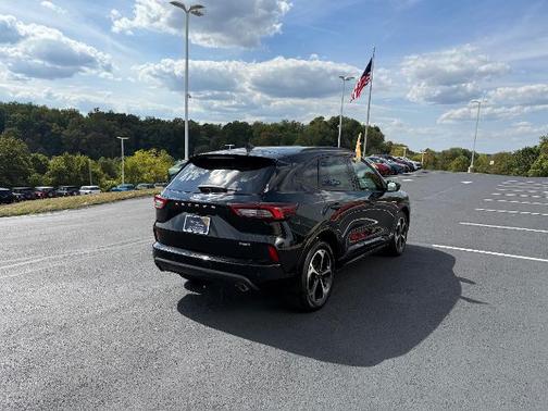 2024 Ford Escape ST-LINE SELECT