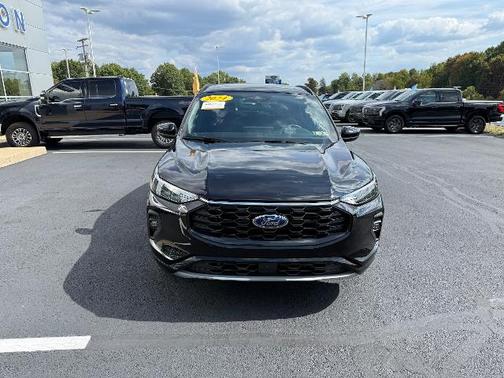 2024 Ford Escape ST-LINE SELECT