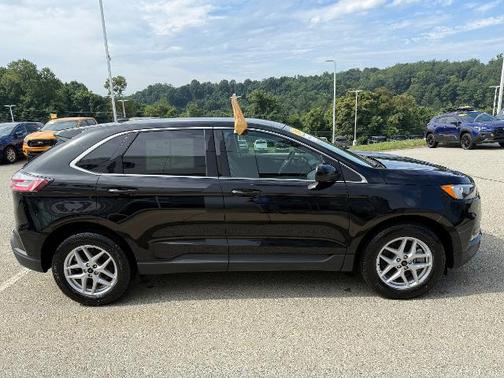 AGATE BLACK METALLIC 2024 Ford Edge SEL