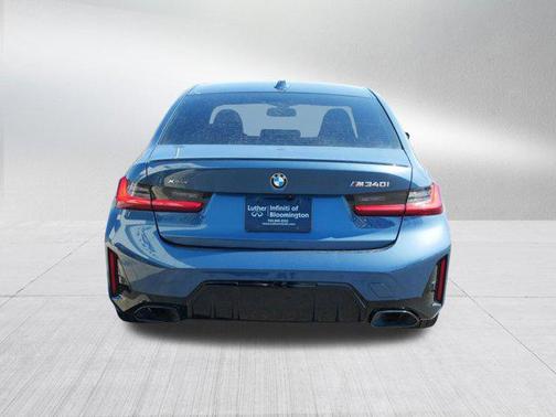 2025 BMW M340 xDrive