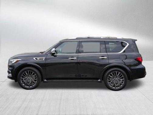2022 INFINITI QX80 SENSORY AWD