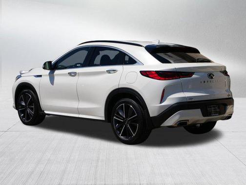 2022 INFINITI QX55 ESSENTIAL