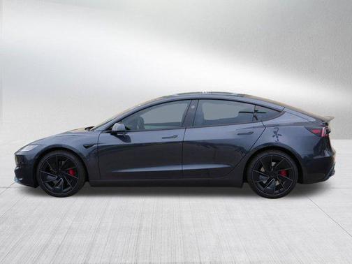 2024 Tesla Model 3 Performance