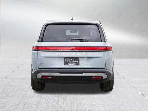 Limestone 2023 Rivian R1S Adventure