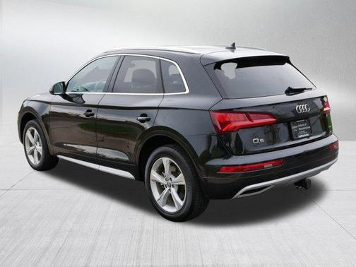 2020 Audi Q5 45 Premium Plus