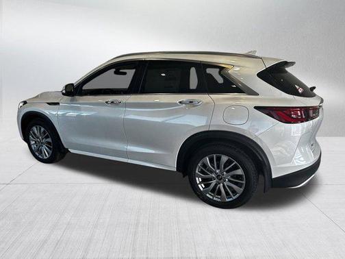 2025 INFINITI QX50 Luxe AWD