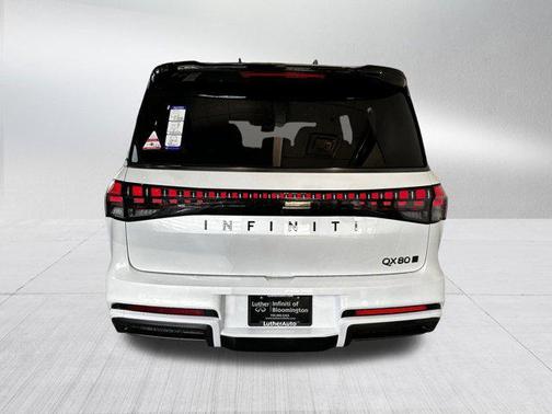 2025 INFINITI QX80 AUTOGRAPH AWD