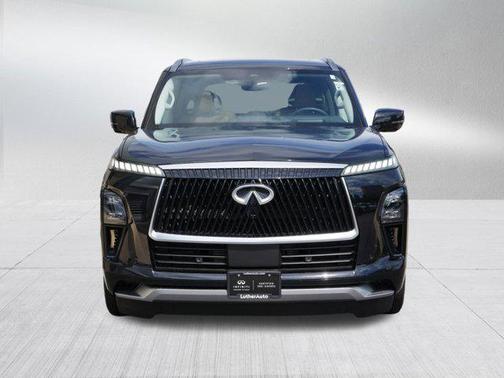 2025 INFINITI QX80 SENSORY AWD