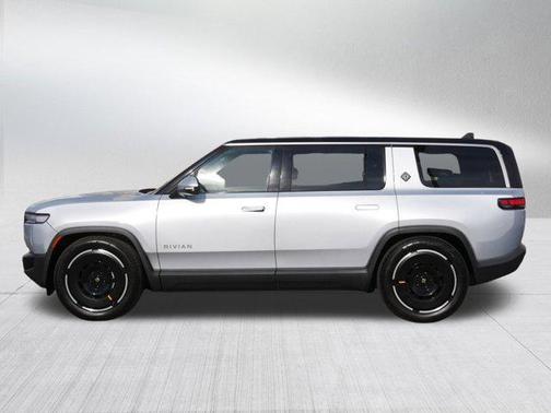 2025 Rivian R1S Adventure Performance Dual-Motor Max Pack