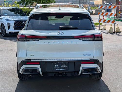 Majestic White 2025 INFINITI QX60 SENSORY