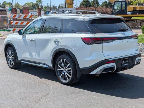 Majestic White 2025 INFINITI QX60 SENSORY