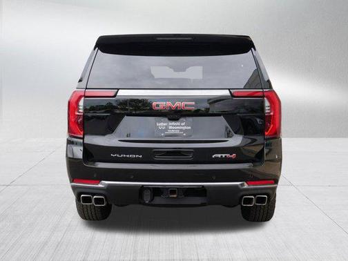 2025 GMC Yukon XL 4WD AT4