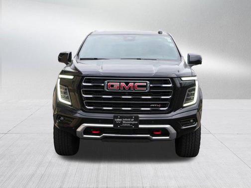 2025 GMC Yukon XL 4WD AT4