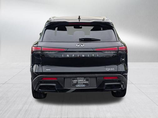 Mineral Black 2025 INFINITI QX60 Luxe