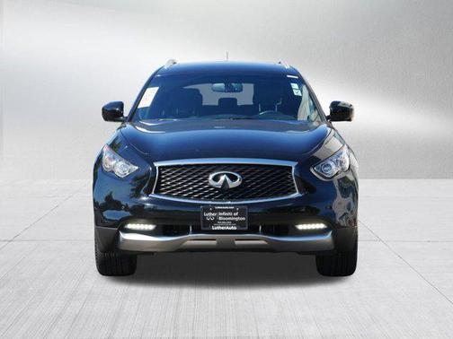 2017 INFINITI QX70 Base