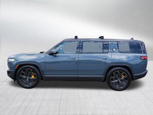 2025 Rivian R1S Ascend Tri Motor Max Pack