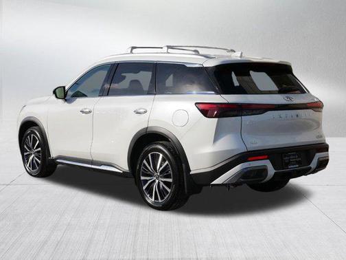 2025 INFINITI QX60 SENSORY