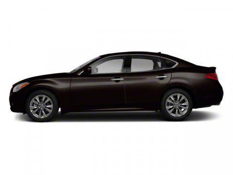 2013 INFINITI M56x Base