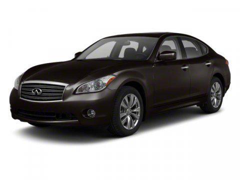 2013 INFINITI M56x Base
