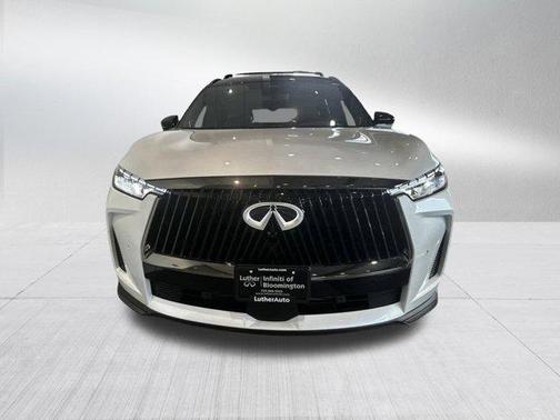 Radiant White/Black Obsidian 2027 INFINITI QX60 AUTOGRAPH