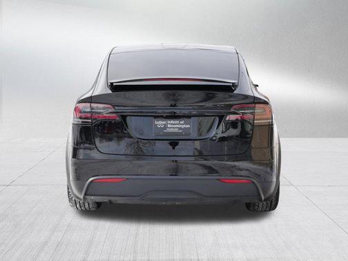 2023 Tesla Model X 