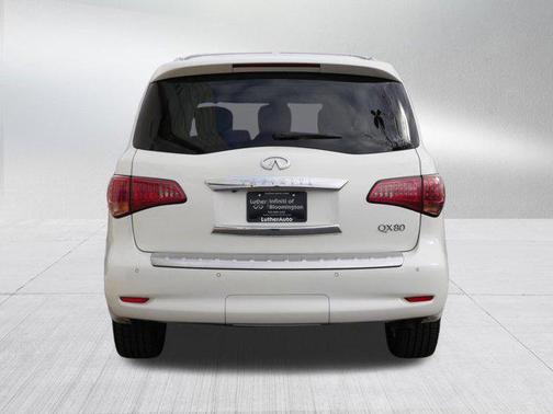 2016 INFINITI QX80 Base