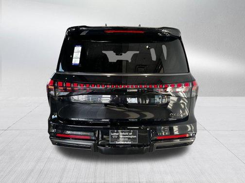 2026 INFINITI QX80 AUTOGRAPH AWD