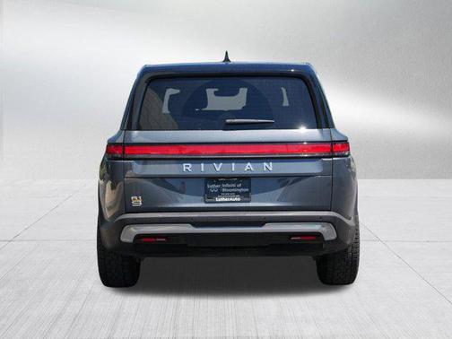 2022 Rivian R1S Launch Edition