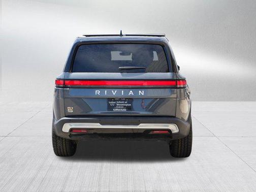 2022 Rivian R1S Launch Edition
