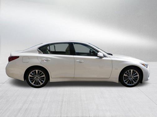 2019 INFINITI Q50 3.0t LUXE