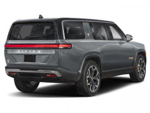 2025 Rivian R1S Adventure