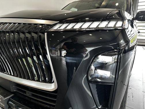 2025 INFINITI QX80 SENSORY AWD