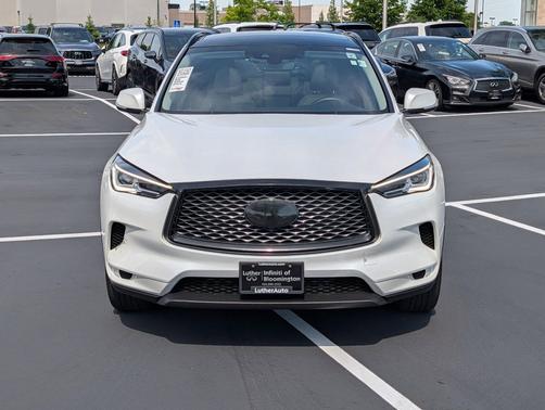 Radiant White 2024 INFINITI QX50 LUXE