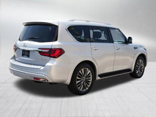 2020 INFINITI QX80 Luxe