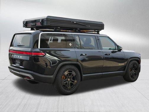 2023 Rivian R1S Launch Edition