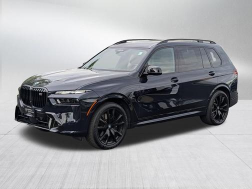 Carbon Black Metallic 2024 BMW X7 M60i