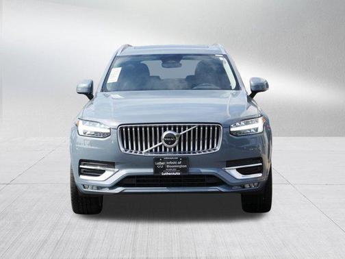 2023 Volvo XC90 B6 Plus 7-Seater