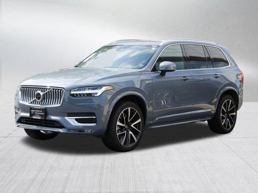 2023 Volvo XC90 B6 Plus 7-Seater