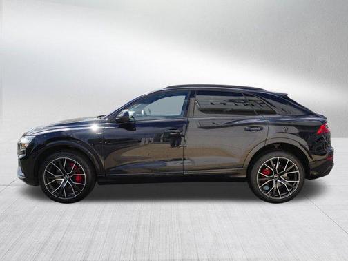 2021 Audi Q8 55 Premium Plus