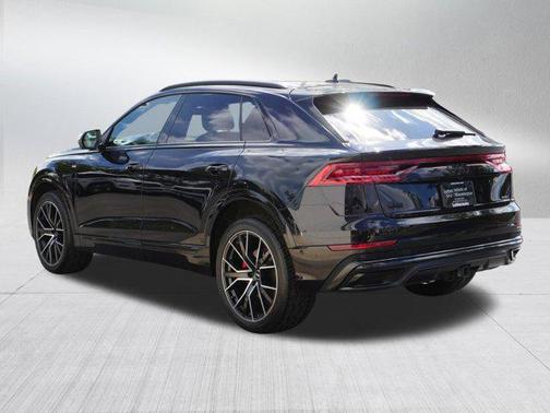 2021 Audi Q8 55 Premium Plus