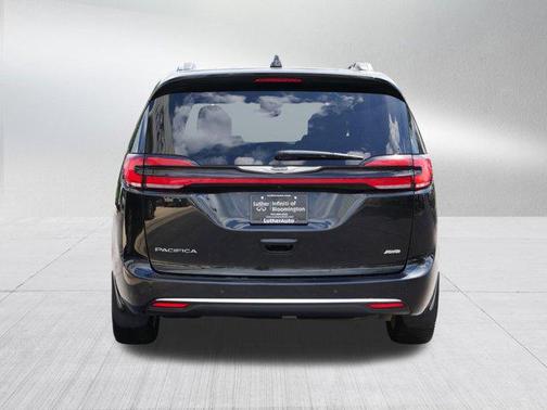 2021 Chrysler Pacifica L