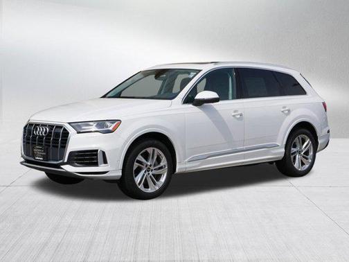 2023 Audi Q7 55 Premium Plus