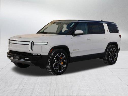 2023 Rivian R1S Adventure