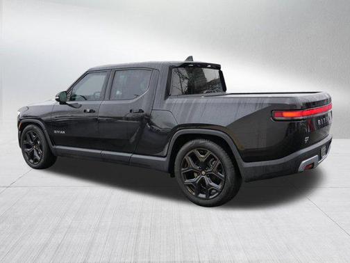 2024 Rivian R1T Adventure