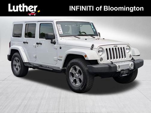 Bright White 2015 Jeep Wrangler Unlimited Sahara